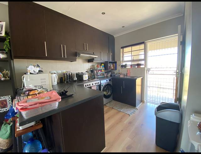 2 BEDROOM APARTMENT SOLD IN MELKBOSSTRAND CENTRAL